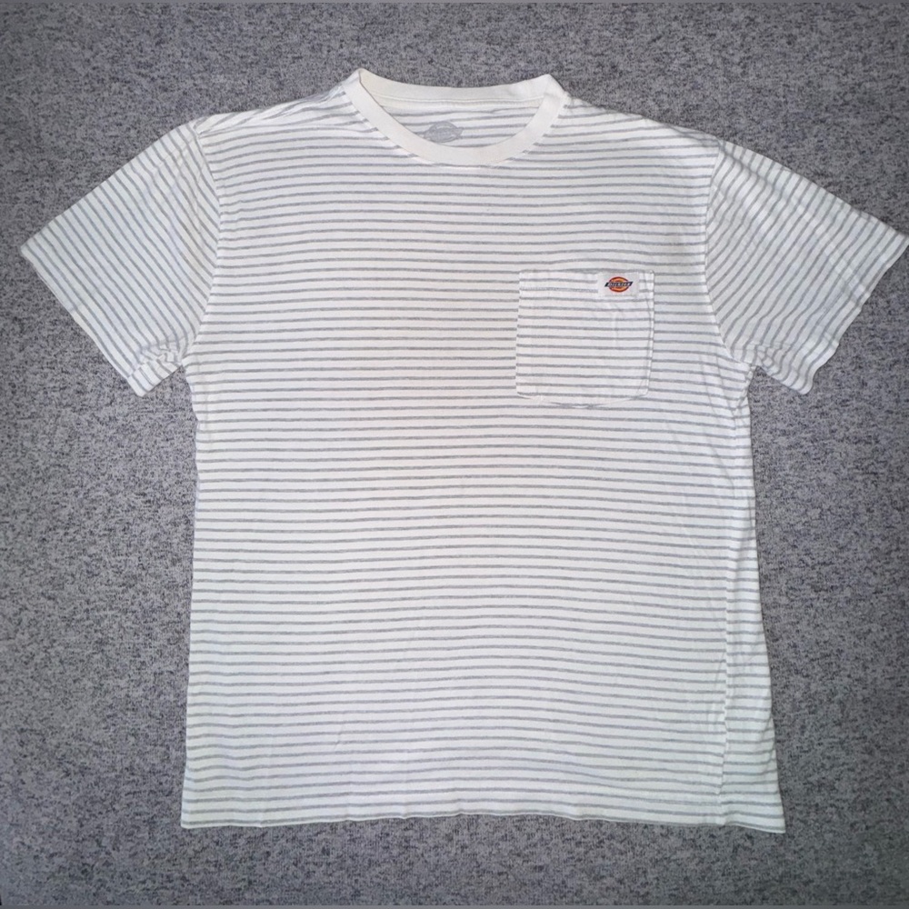 Dickies Tshirt w/ pocket